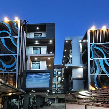 Thanburi Hotel Udonthani Kültér fotó
