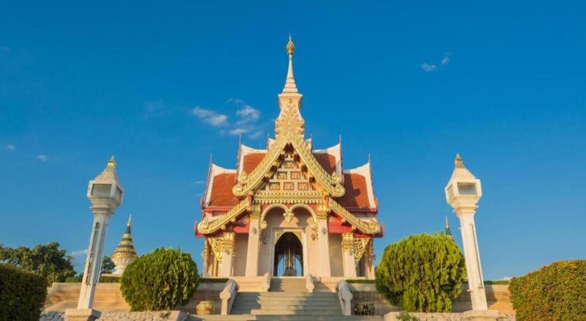 Thanburi Hotel Udonthani Kültér fotó