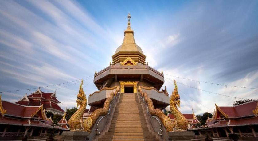 Thanburi Hotel Udonthani Kültér fotó
