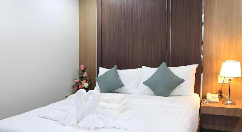 Thanburi Hotel Udonthani Kültér fotó