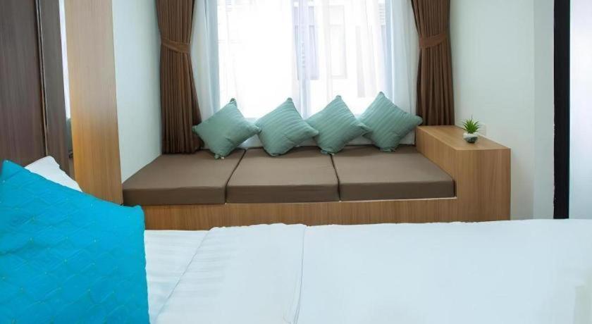 Thanburi Hotel Udonthani Kültér fotó