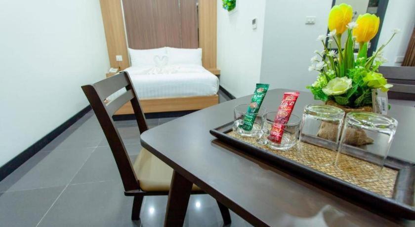 Thanburi Hotel Udonthani Kültér fotó