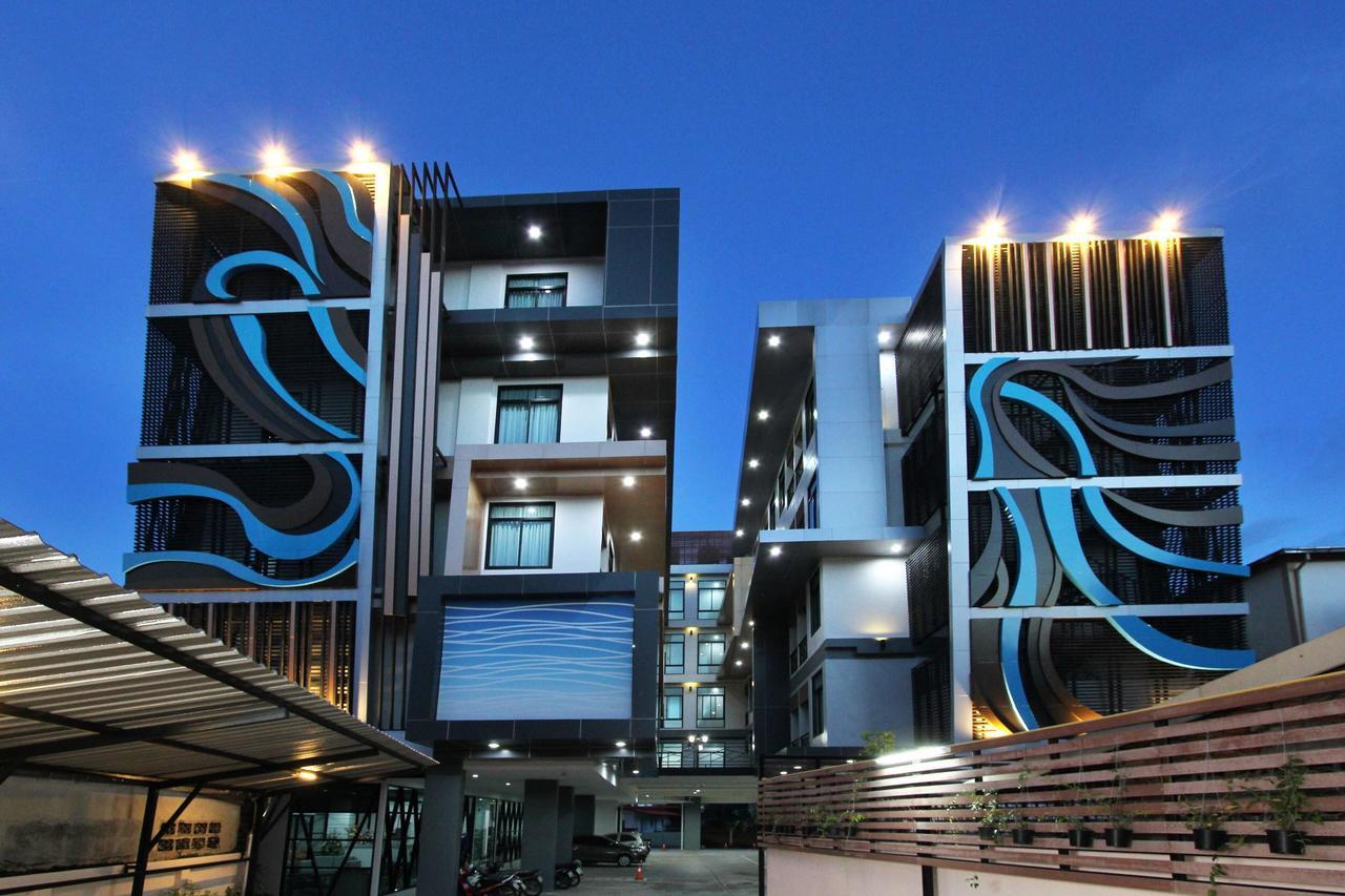 Thanburi Hotel Udonthani Kültér fotó